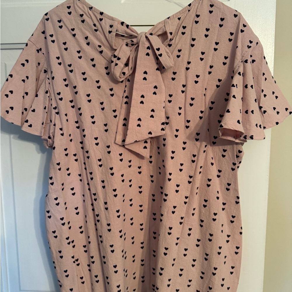 NWT Easel Blush Pink Heart Print Blouse Tie Back Ruffle Sleeve Oversized Small